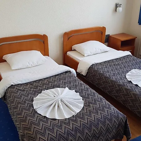 Motel Cubic